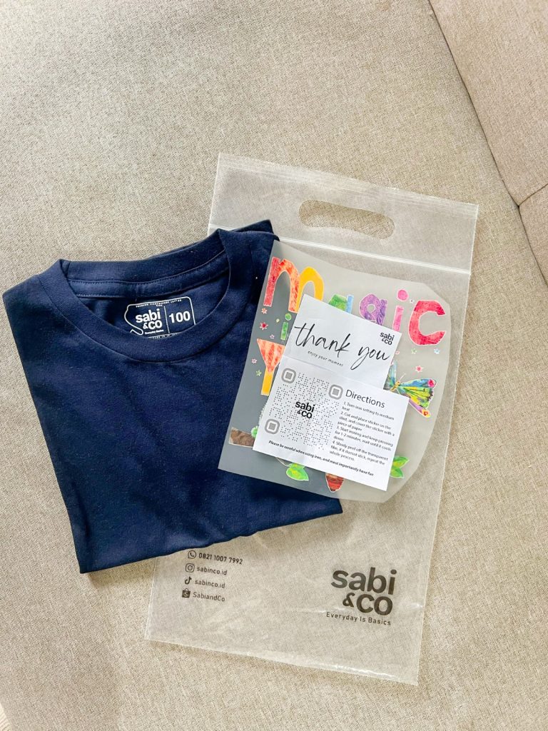 Kaos custom untuk kado anak