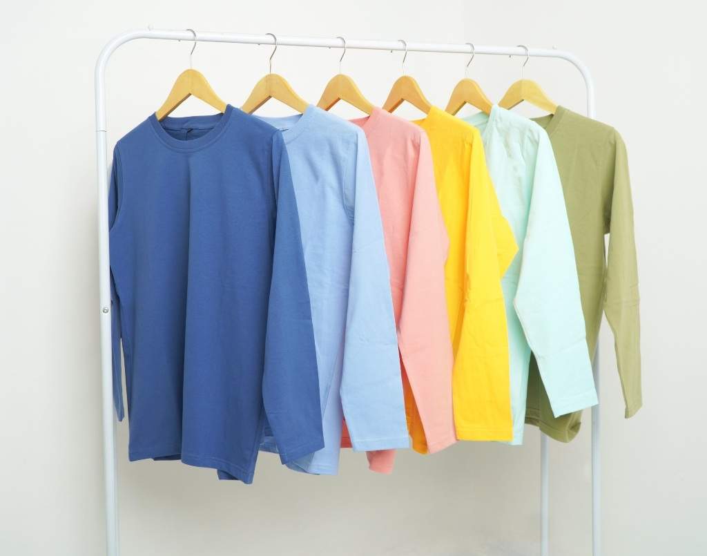 kaos polos warna pastel